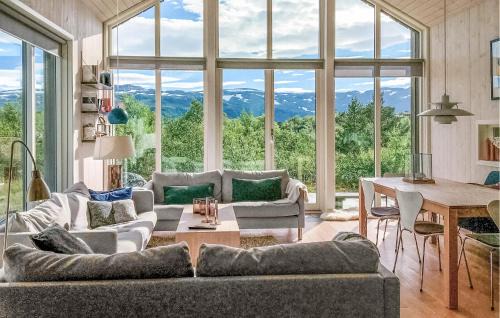 Vinje House | 2 Bedroom Cozy Home In Edland