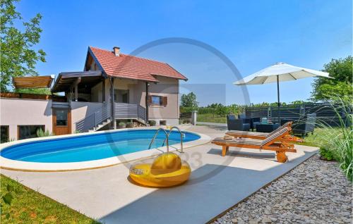 Kobasicari House | 2 Bedroom Cozy Home In Kobasicari