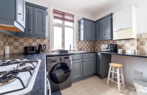 Sudbury Apartment | 2 Bedroom Duplex Apartment