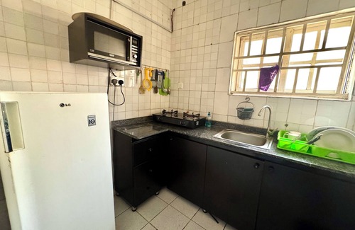 Utako Apartment | 2 BEDROOM FLAT at UTAKO ABUJA. 24hrs LIGHT, WIFI & KITCHEN