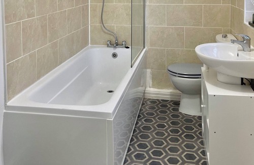 Sefton Park Apartment | 2 Bedroom flat/Homevy Relocations