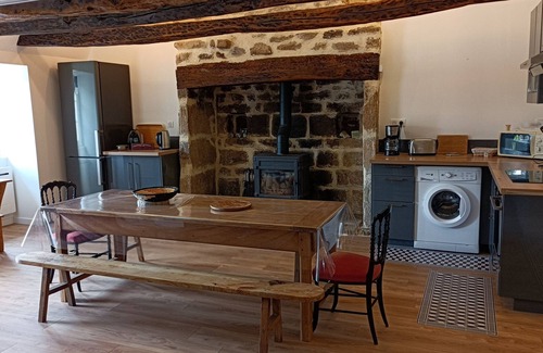 Saint-Julien-le-Pelerin House | 2 Bedroom Private vacation home in St julien le pÃ¨lerin