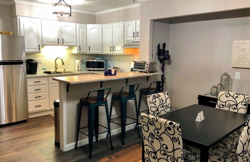 Harrisburg - Hershey House | 2-bedroom home along Riverfront in Serene Shipoke community of Harrisburg, PA