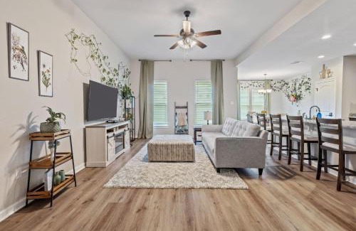 Lake Charles House | 2 Bedroom Home in Lake Charles