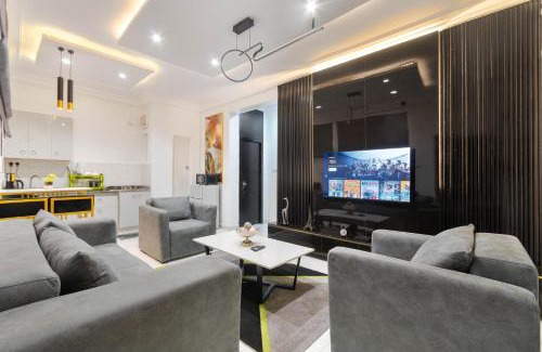 Ogombo Apartment | 2 bedroom Luxury Shortlet Apartment in Osapa London, Lekki