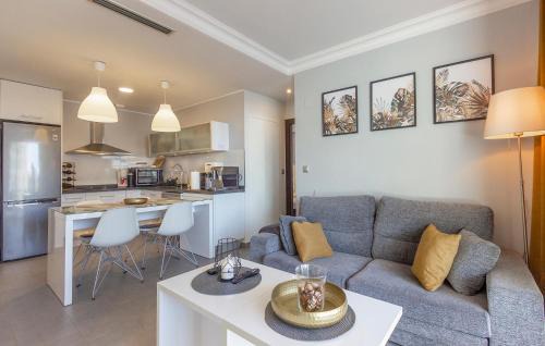 La Mata Apartment | 2 Bedroom Nice Apartment In La Mata