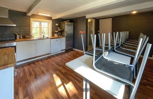 Huarod House | 2 bedroom nice home in Huaröd