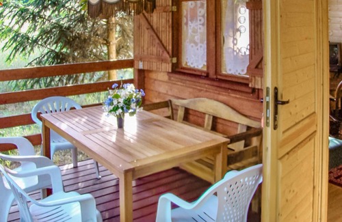Wilczogora House | 2 bedroom pet friendly home in Wilczyn