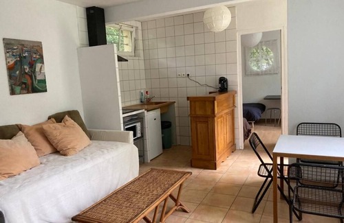 Auffargis House | 2 Bedroom Private vacation home in Auffargis