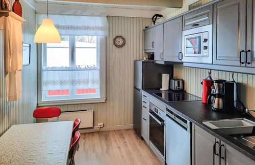 Andalsnes Apartment | 2 bedroom stunning apartment in åfarnes