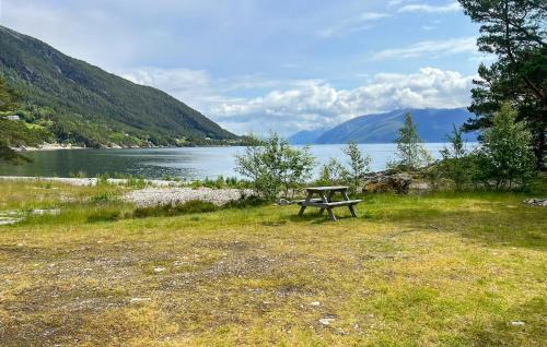 Hoyanger House | 2 Bedroom Stunning Home In Lavik