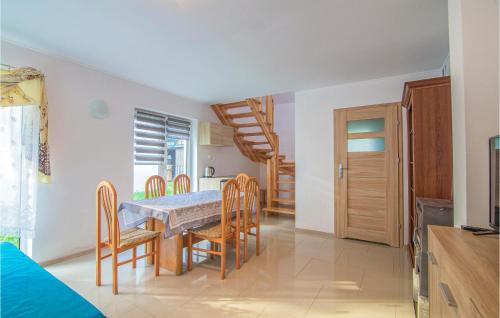Nowy Dwor Gdanski House | 2 Bedroom Stunning Home In Oslonka
