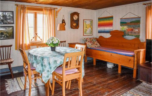 Odeshog Municipality House | 2 Bedroom Stunning Home In Ödeshög