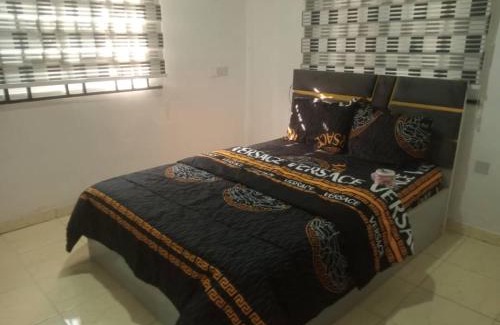 Ishara House | 2-Bedroom Tradebybata Apartments around FUNAAB Abeokuta