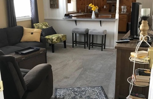 Helena Apartment | 2 bedroom w/full kitchen ~ Close to the St Peter's Hospital and State Capitol