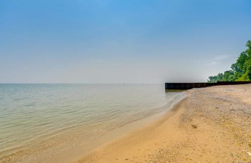 Lexington House | 2 Blocks to Beaches Peaceful Retreat in Lexington