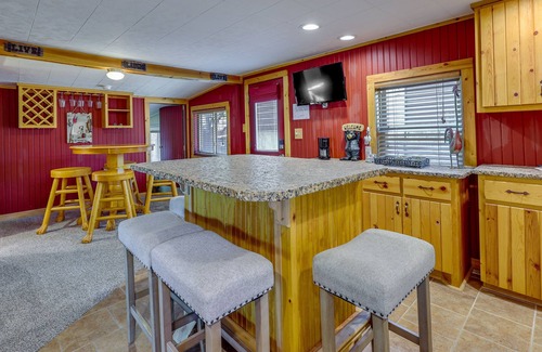 Grove Cabin | 2 Boat Docks: Grand Lake Waterfront Home