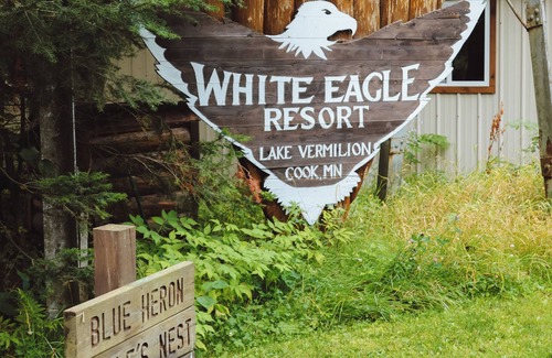 Cook Cabin | 2 BR Cabin on LAKE VERMILION with beach, game room, yoga, pilates, tennis