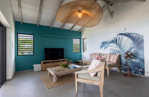 Bora Bora Villa | 2 BR. Panoramic Lagoon View Villa: Poolside paradise, gourmet kitchen