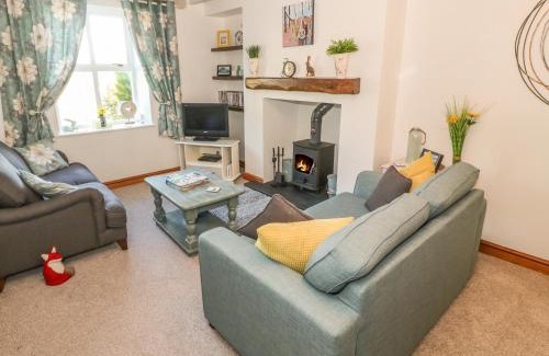 Prenteg House | 2 Bryn Eglwys