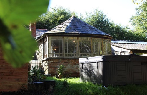 Llanon Apartment | 2 Bwlch-Y-Gwynt cottage