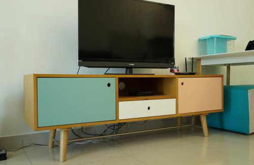 Seri Kembangan Apartment | 2 Carpark GEP 5 Star Hotel Bed & Sofa Studio