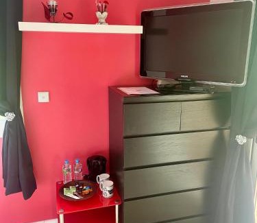 Bourg-Achard Bed & Breakfast | 2 chambres communicantes accès privé