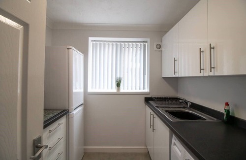 Hartlepool Apartment | 2 Clove Hitch House · Marina Retreat + Free Parking | Pass the Keys