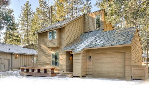 Sunriver House | 2 Conifer