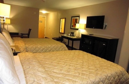 Monmouth Junction Hotel | 2 Double Beds with Free Breakfast, Close to Menlo Park Mall