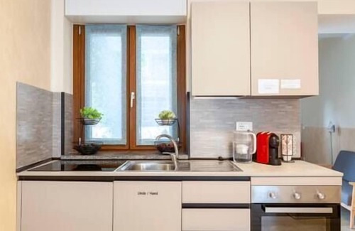 Somma Lombardo House | 2- Double room, two singles, private bathroom