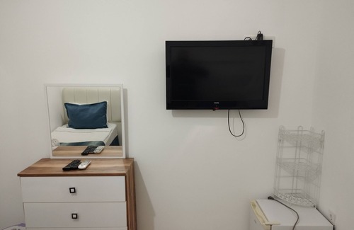 Bodrum City Center Apartment | 2 Hotel Suites in Marvelous Bodrum with AC, WiFi