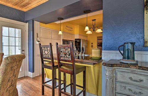 Hot Springs House | 2 Mi to Oaklawn Casino: Home w/Peaceful Yard!
