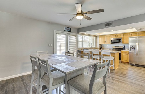 Chateau De Vie Four House | 2 Mi to Old Town: Townhome w/Pool Access!