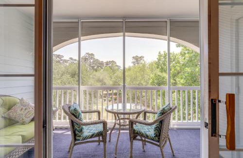 Central Myrtle Beach Apartment | 2 Mi to Waterfront Comfy Myrtle Beach Condo!