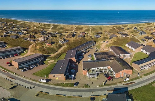 Sondervig Apartment | 2 Person Holiday Home on a Holiday Park in Ringkobing