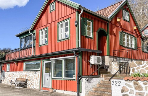 Bastad House | 2 person holiday home in BÅSTAD