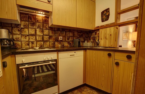 Silvaplana Apartment | 2-room flat with lake view on the 4th floor