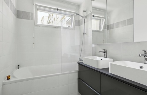 Saint-Fargeau Apartment | 2-rooms apartment 63m2 Paris 20th arrondissement