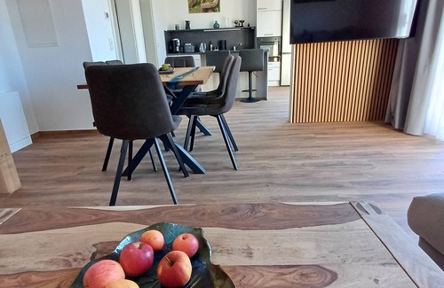 Kraatz Apartment | 2 vacation apartments with shared large balcony for 8 to 10 people can be booked