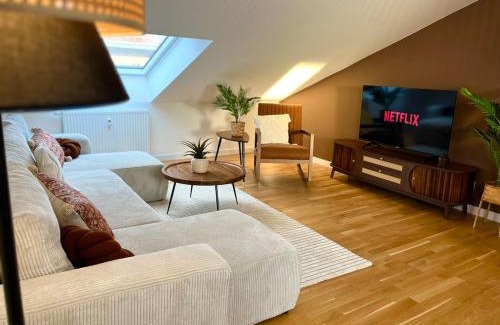 Aschaffenburg Apartment | 2-Zimmer Apartment - Zentral über den Dächern von Aschaffenburg - 5 min vom HBF - Gegenüber City Galerie