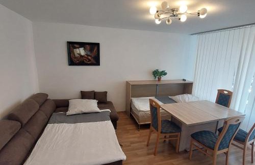 List Apartment | 2 Zimmer Apartment Hannover