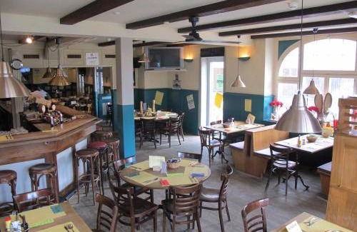 Central Interlaken Hostel | 20 m² Hostel ∙ 4 guests