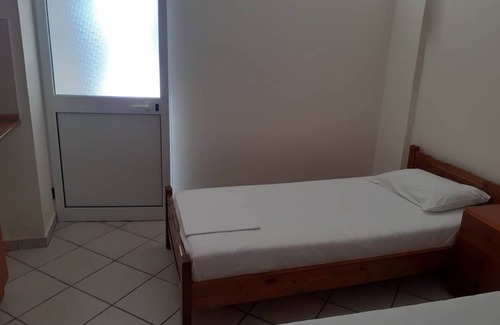 Qeparo House | 20 m² House ∙ 1 bedroom ∙ 3 guests
