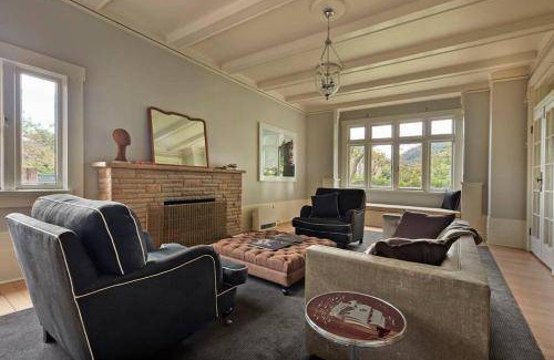 Lithgow House | 20 m² House ∙ 5 bedrooms ∙ 9 guests