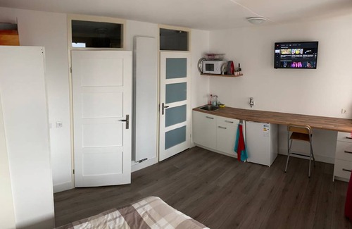 Rotterdam Resort | 20 m² Private room ∙ 1 bedroom ∙ 1 guest