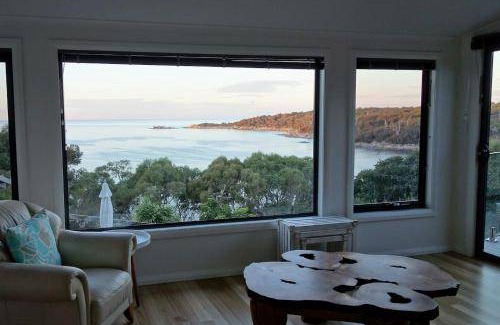 Binalong Bay Apartment | 200 m² Apartment ∙ 1 bedroom ∙ 2 guests
