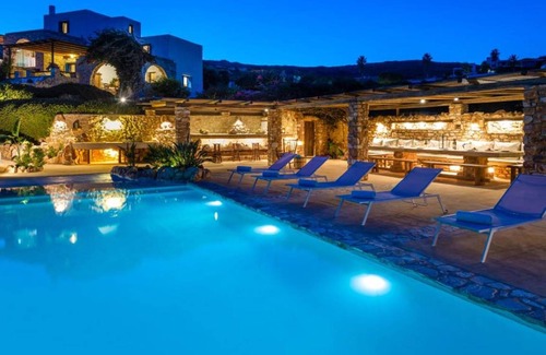 Krotiri Apartment | 200 m² Apartment ∙ 8 bedrooms ∙ 20 guests