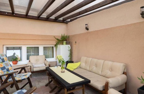 Sarospatak Apartment | 200 m² Apartment ∙ 5 bedrooms ∙ 10 guests