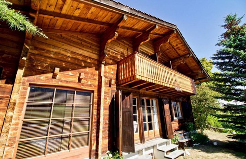 Granges Ski Chalet | 200 m² Chalet ∙ 5 bedrooms ∙ 10 guests